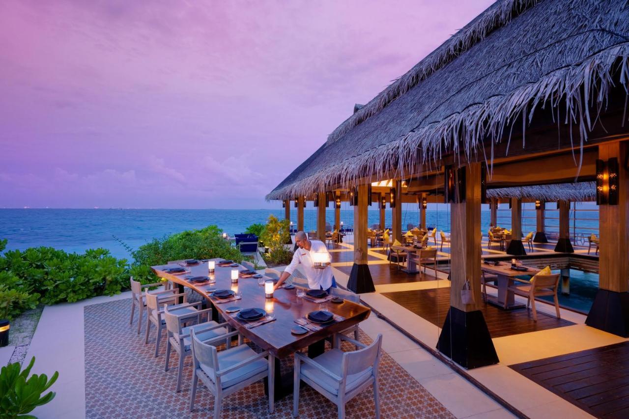 Grand Park Kodhipparu Maldives Hotel Baros Island Kültér fotó