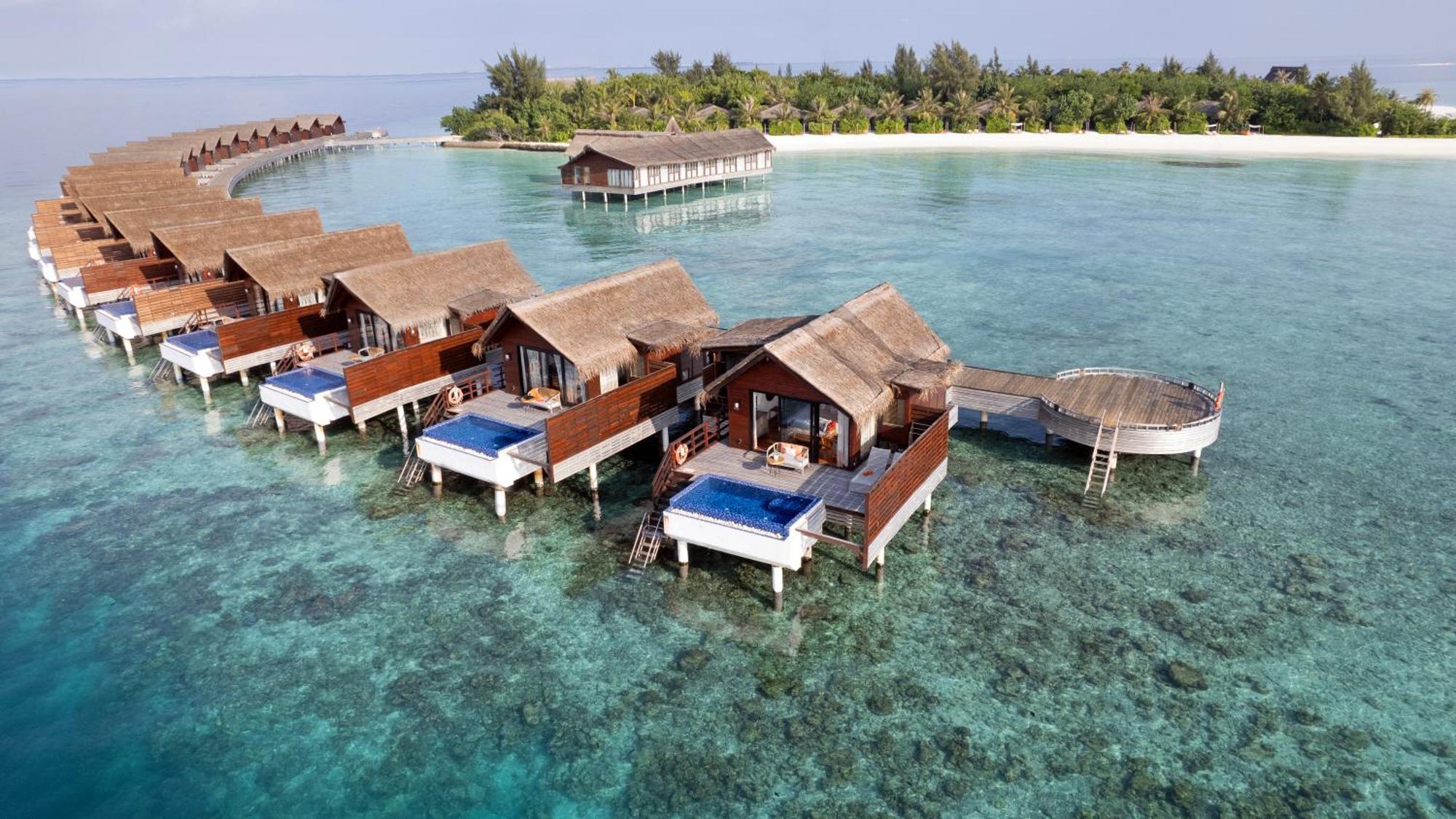 Grand Park Kodhipparu Maldives Hotel Baros Island Kültér fotó