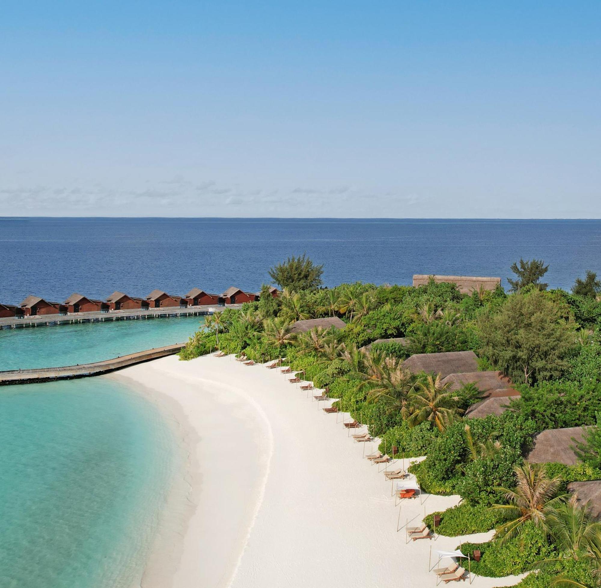 Grand Park Kodhipparu Maldives Hotel Baros Island Kültér fotó