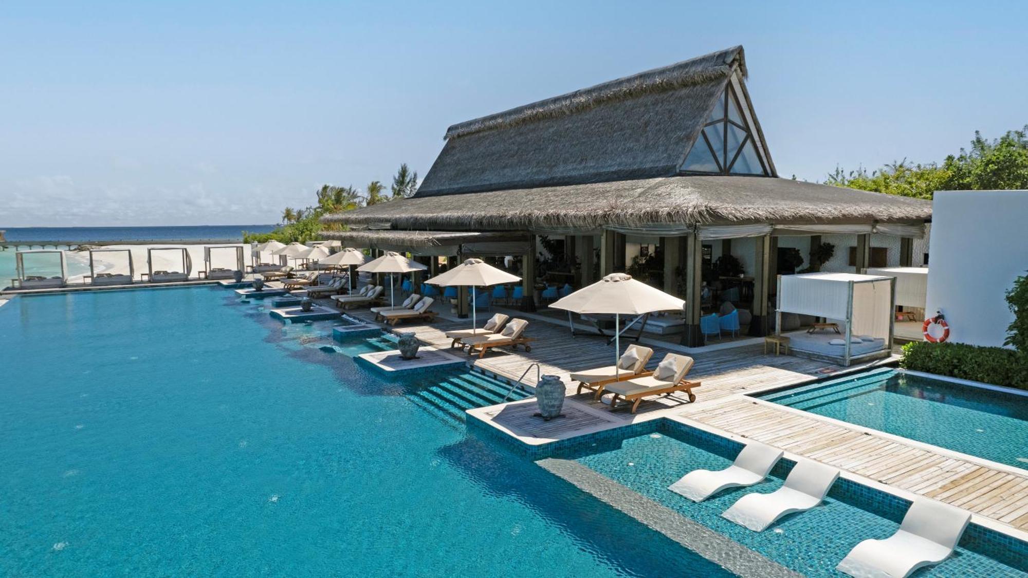 Grand Park Kodhipparu Maldives Hotel Baros Island Kültér fotó