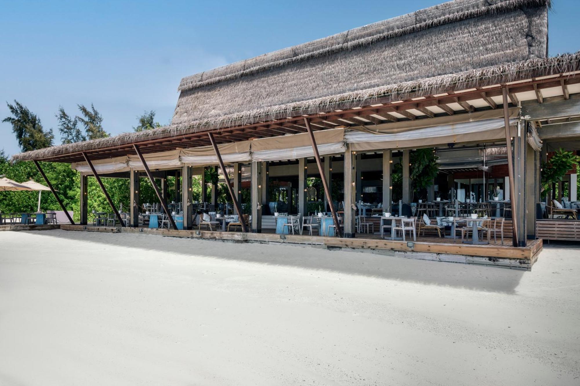 Grand Park Kodhipparu Maldives Hotel Baros Island Kültér fotó