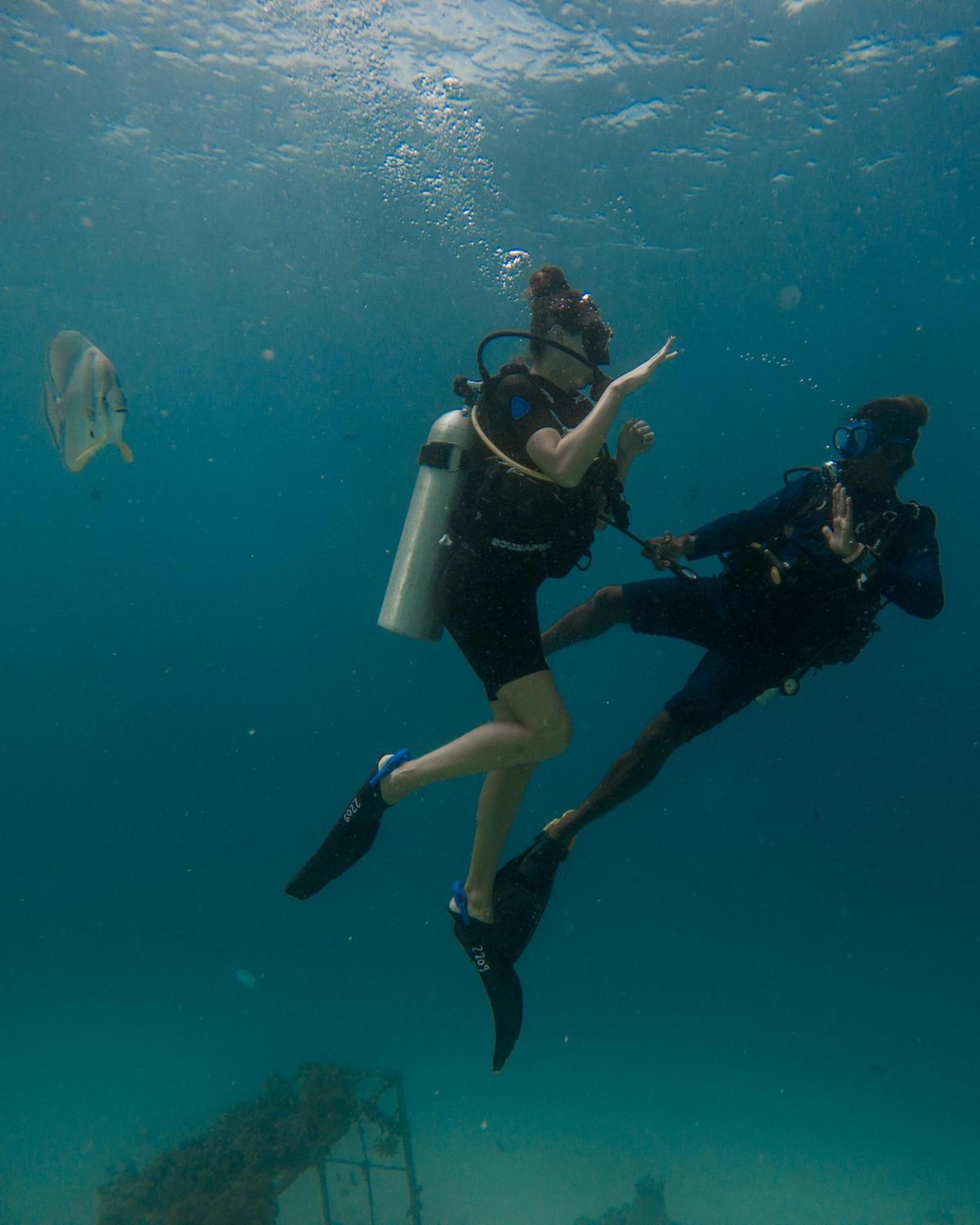 Grand Park Kodhipparu Maldives Hotel Baros Island Kültér fotó